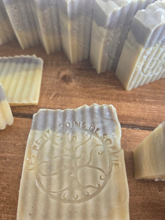 Savon framboise bleue